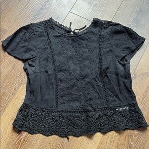 Black Abercrombie Women's Cropped Top